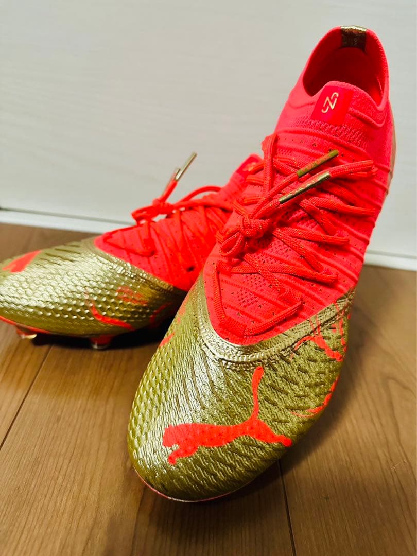 PUMAフューチャースパイク27㌢
