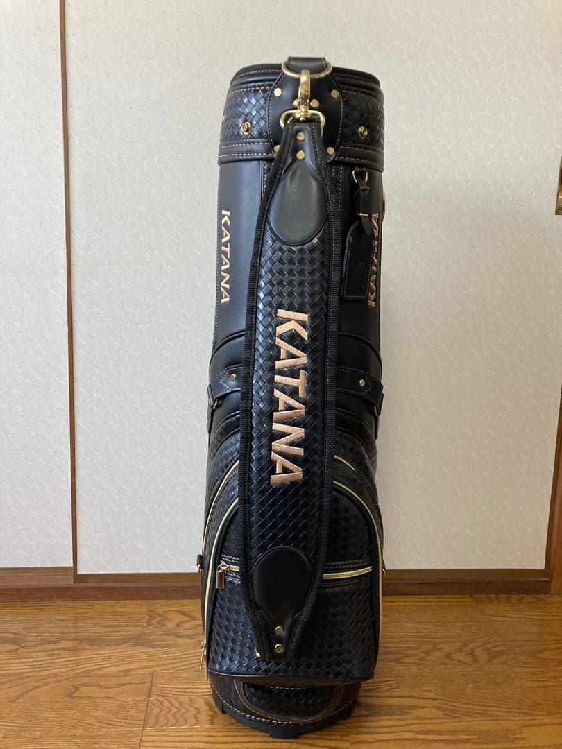 【美品】　カタナゴルフ　キャディバッグ　KATANA黒フード付き