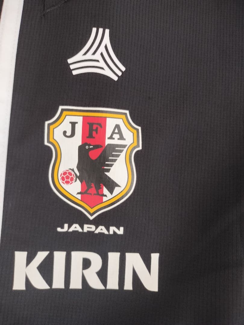 サッカー 日本代表 ハイネックピステ