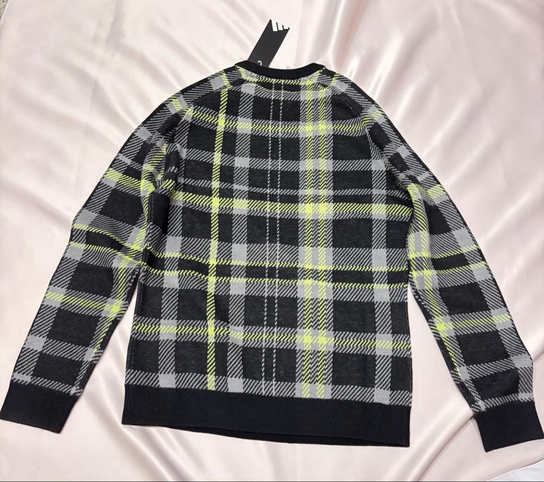 新品adidasゴルフ　タータンチェック柄 セーター　Bosロゴ入りスカート