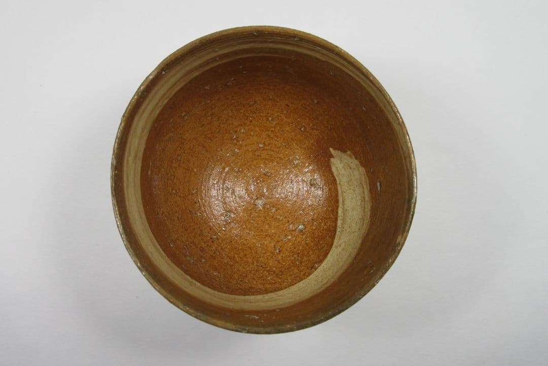 枇杷色の発色！【11代長岡空権（住右衛門）】楽山焼茶碗（共箱、共布、栞コピー）。