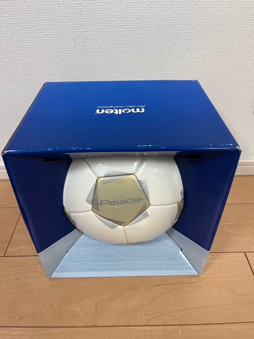 【新品】モルテン 限定ペレーダ4900 4号 ゴールドエディション ホワイト