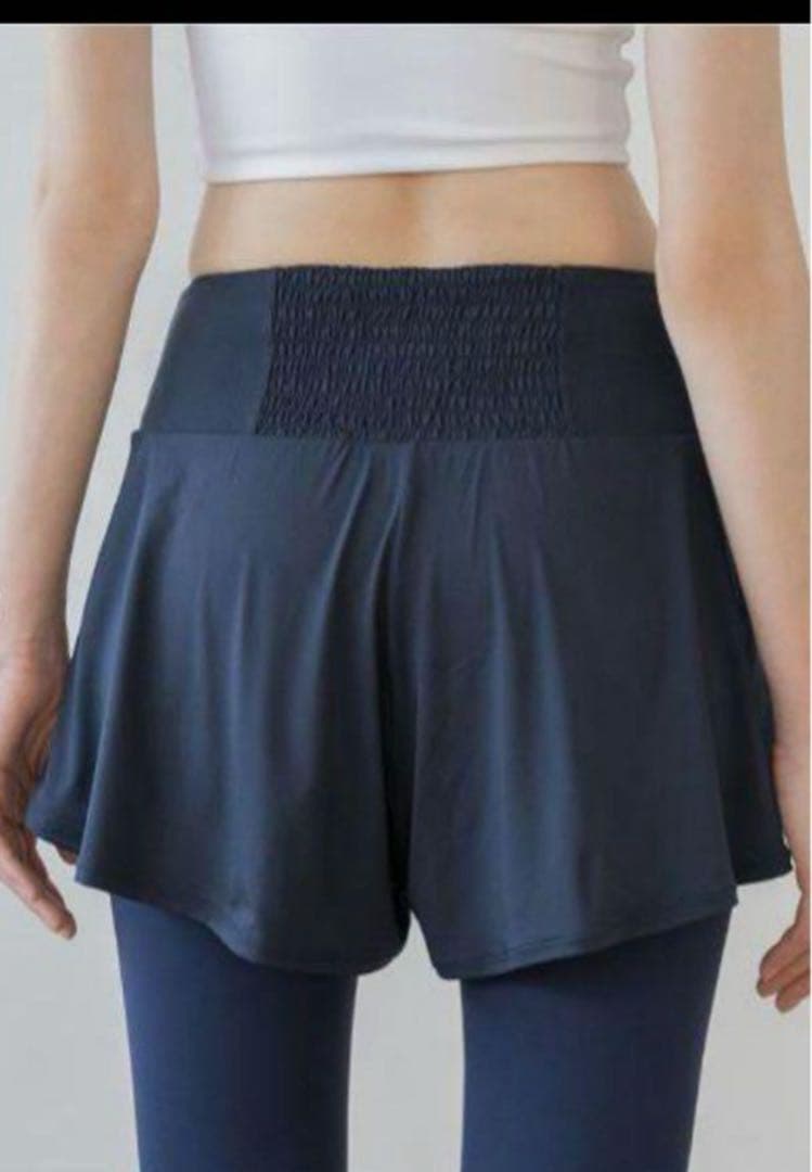 SUKALALAVAショートパンツ付きレギンスヨガパンツブラックM