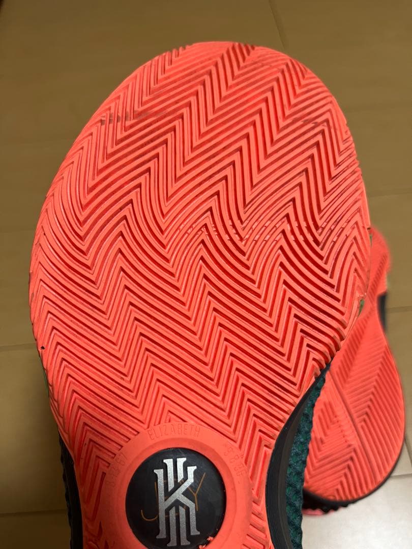 Nike Kyrie 1 バスケットボールシューズ