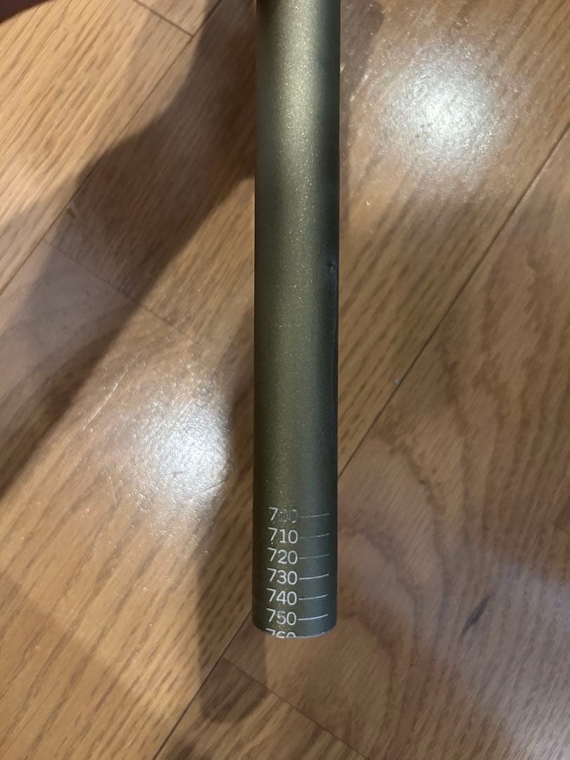 MTB用　Renthal Fatbar ライザーバー　ゴールド(アルミ製)