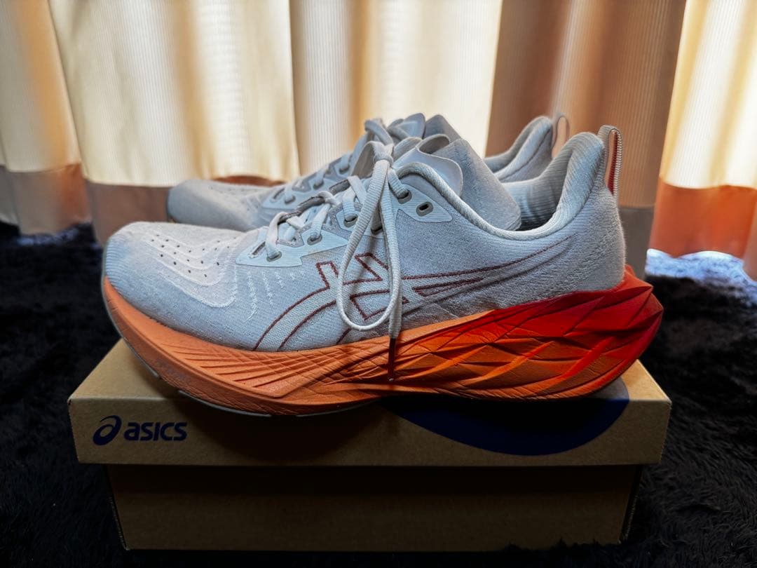 スパイク・シューズ ASICS NOVABLAST4 27.5cm