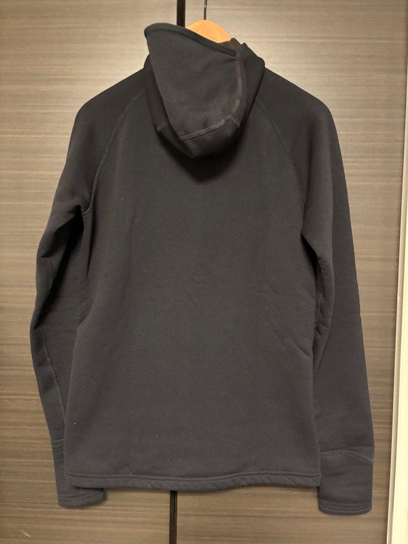 REW REALITY FLEECE MID LAYER パーカー