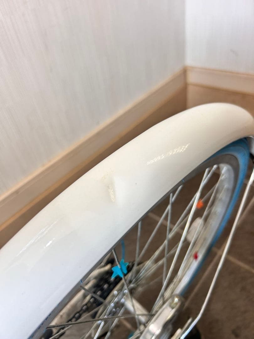 【室内保管】22インチ子供用自転車ホワイト/ブルー