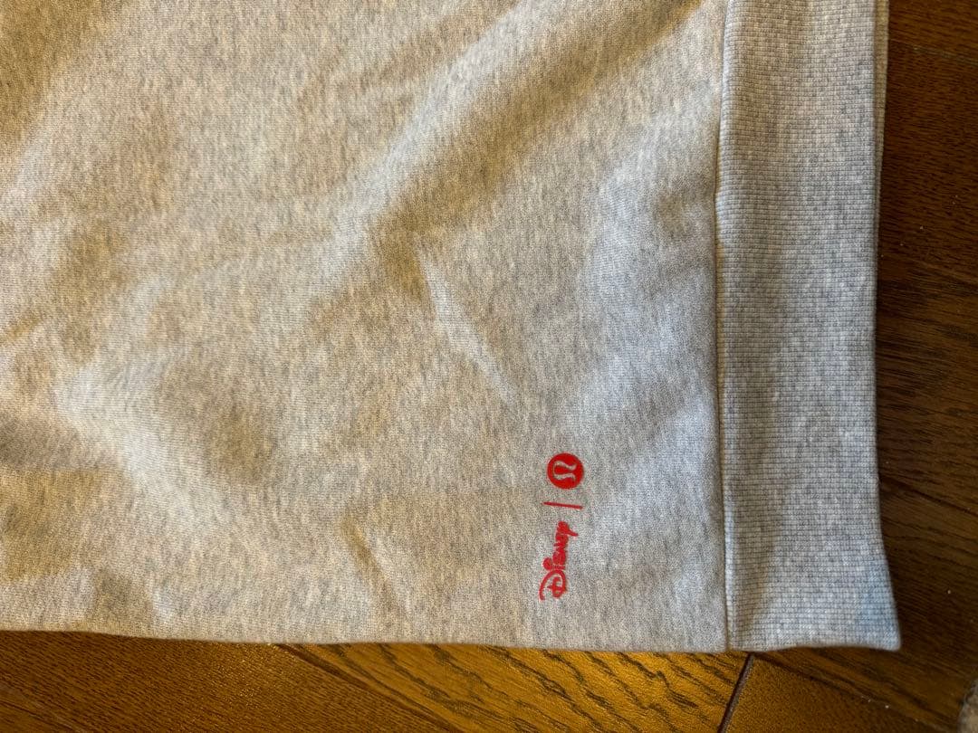 限定コラボ Disney x lululemon ディズニーミッキーHoodie