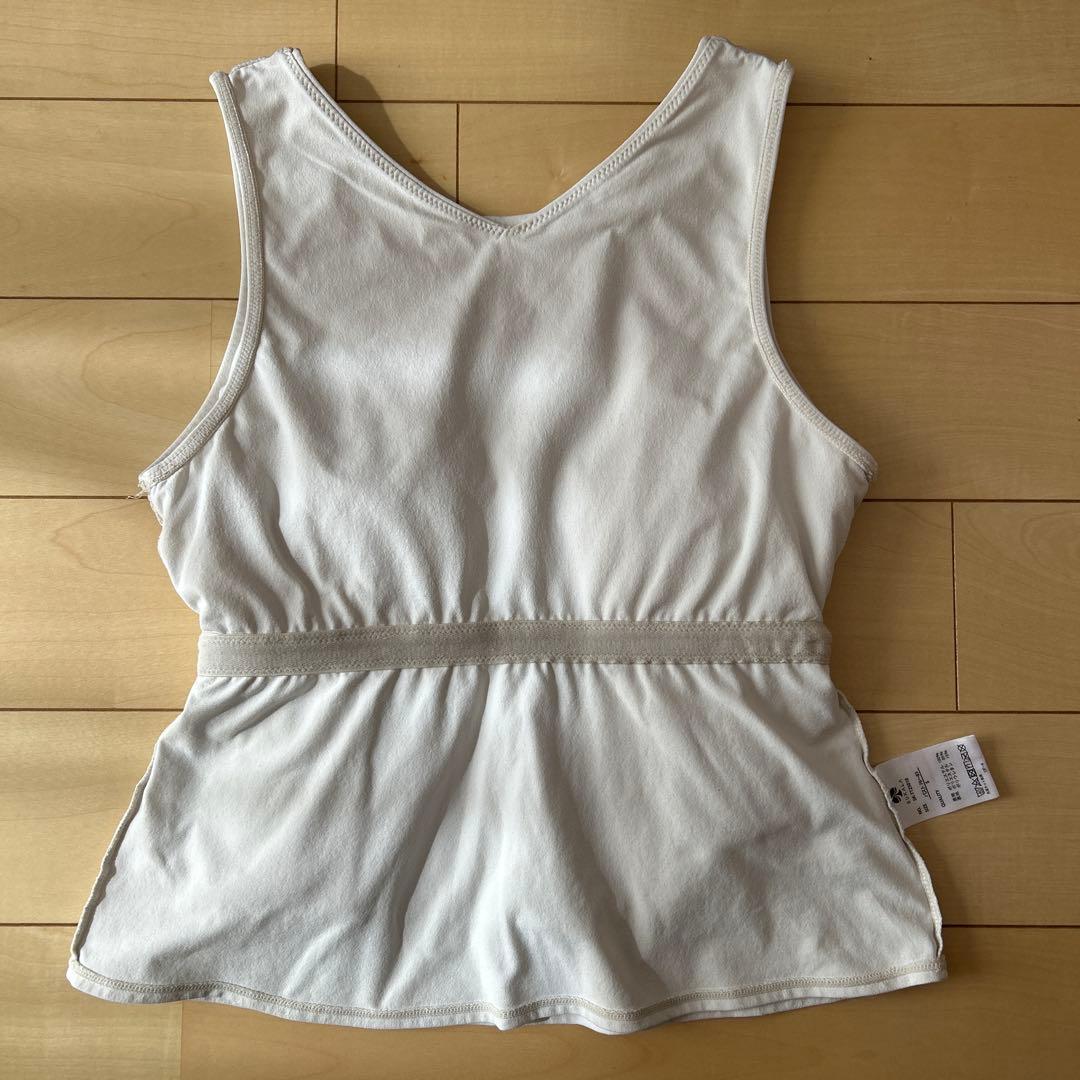 【SUKALA】⭐️美品⭐️Sサイズ⭐️カップ付きフレアタンクトップ⭐️サンドベージュ