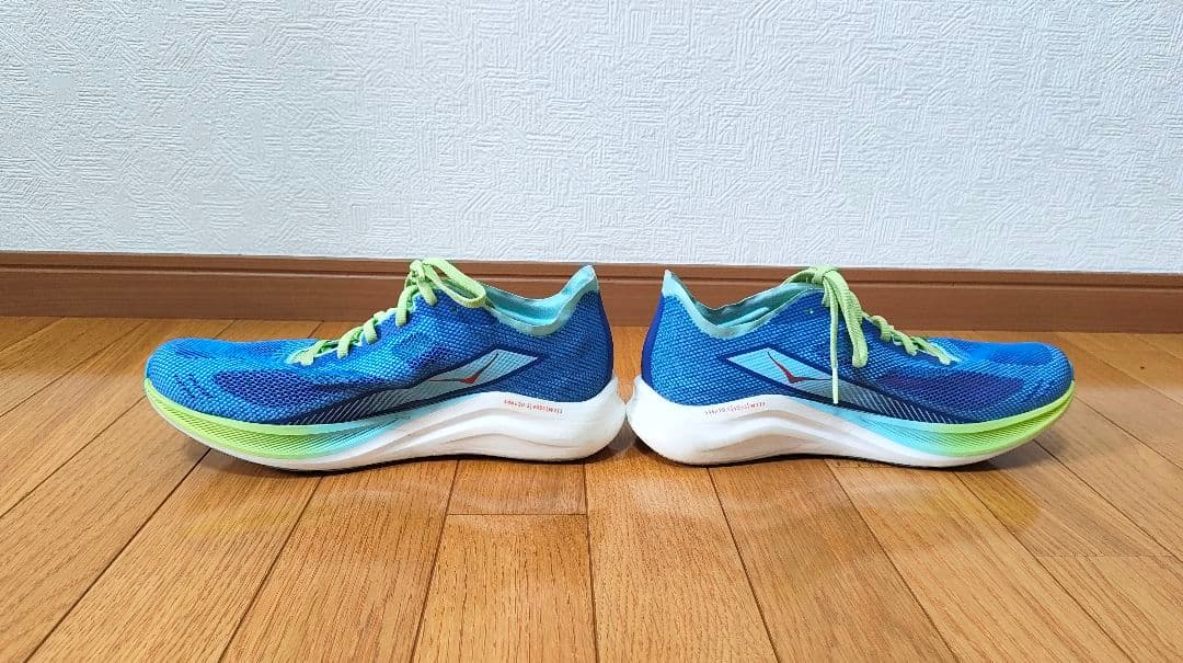 スパイク・シューズ HOKA CIELO ROAD