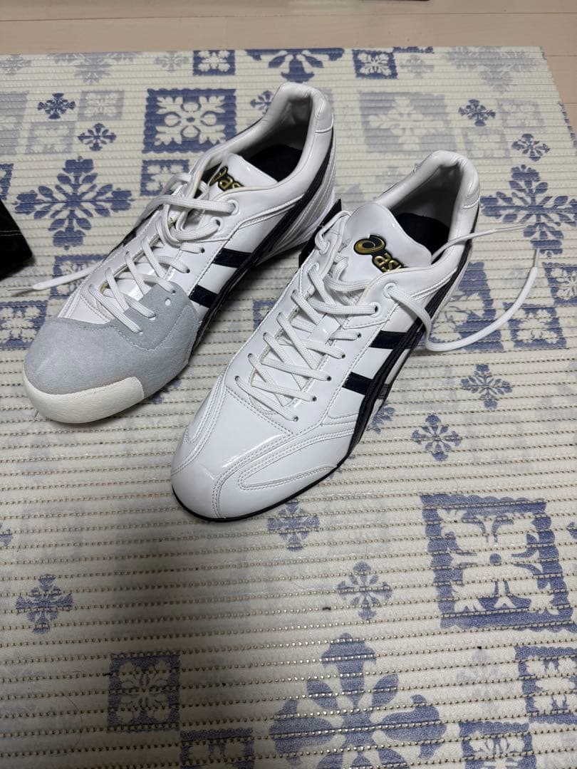 asics GOLDSTAGE スパイク ホワイト/ネイビー