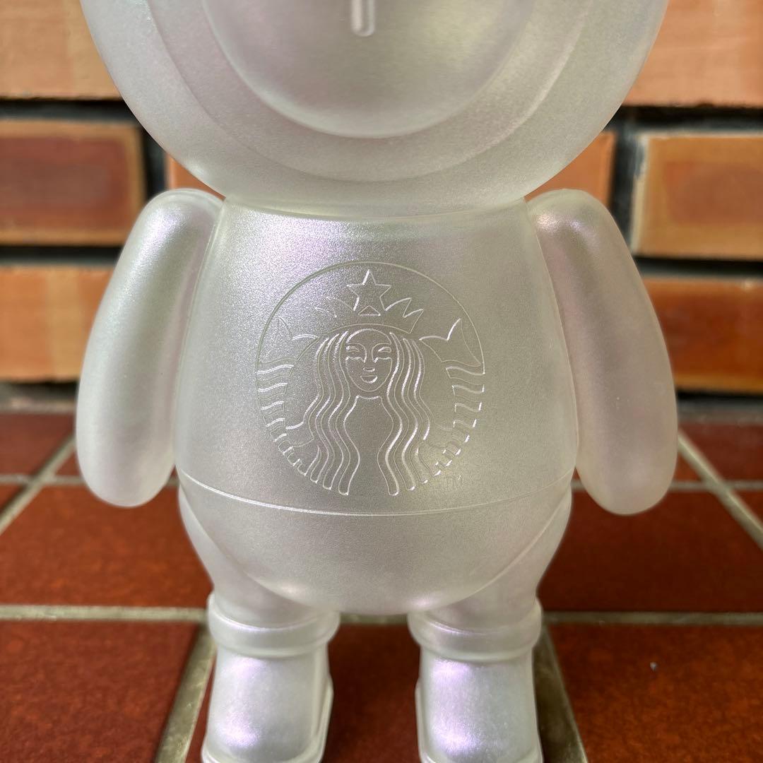 スターバックス　ベアリスタ　フィギュア
