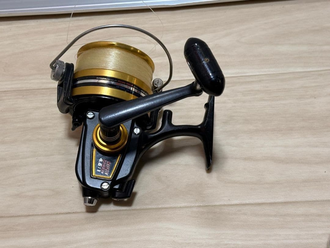 HIGH SPEED PENN 850SS スピニングリール 黒と金