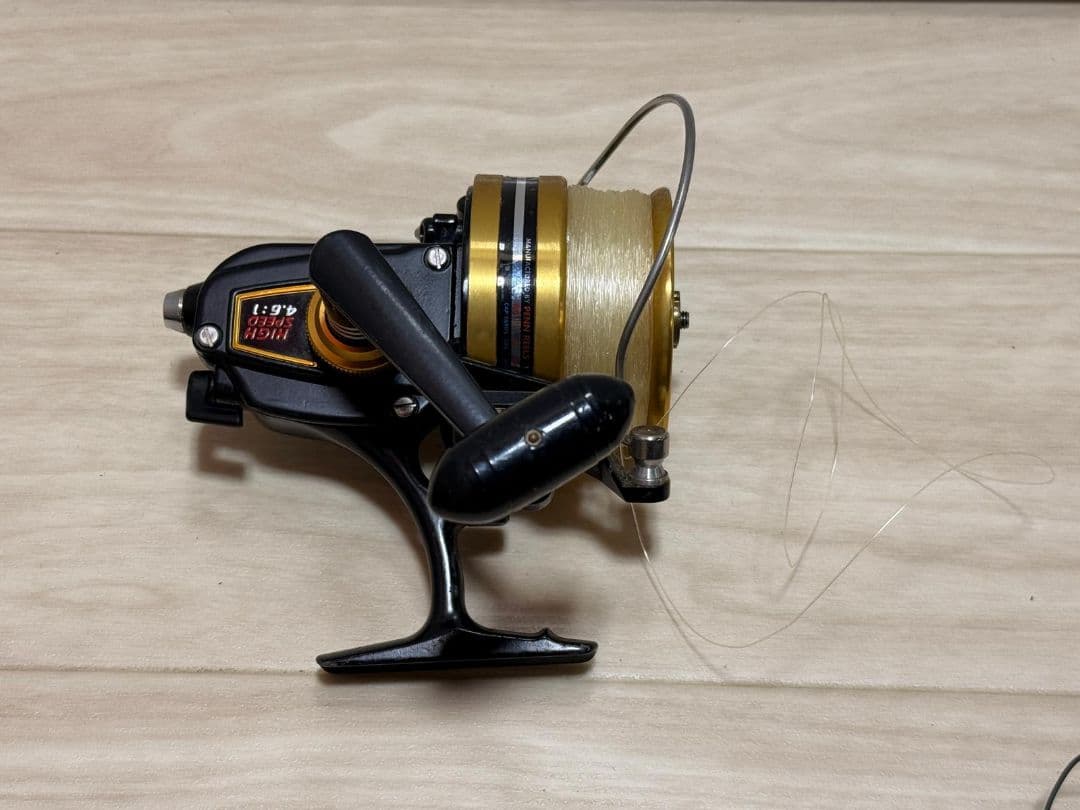 HIGH SPEED PENN 850SS スピニングリール 黒と金