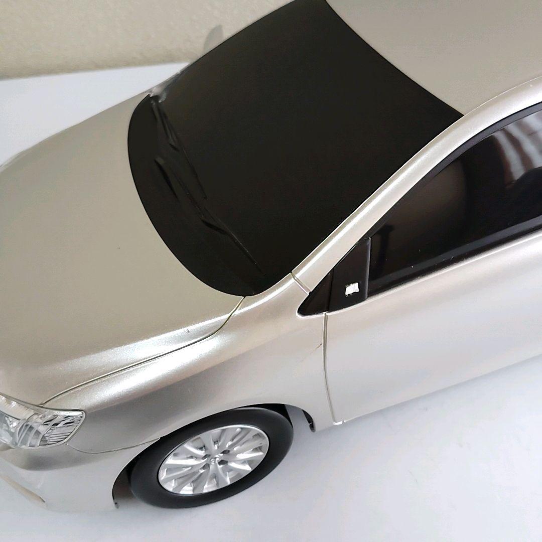 1/10　トヨタ　カローラフィールダー　カラーサンプル