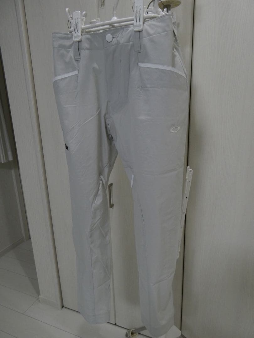 オークリー ゴルフ　パンツ　シャツ　ジャケット　トレーニン　キャンプ　アウトド