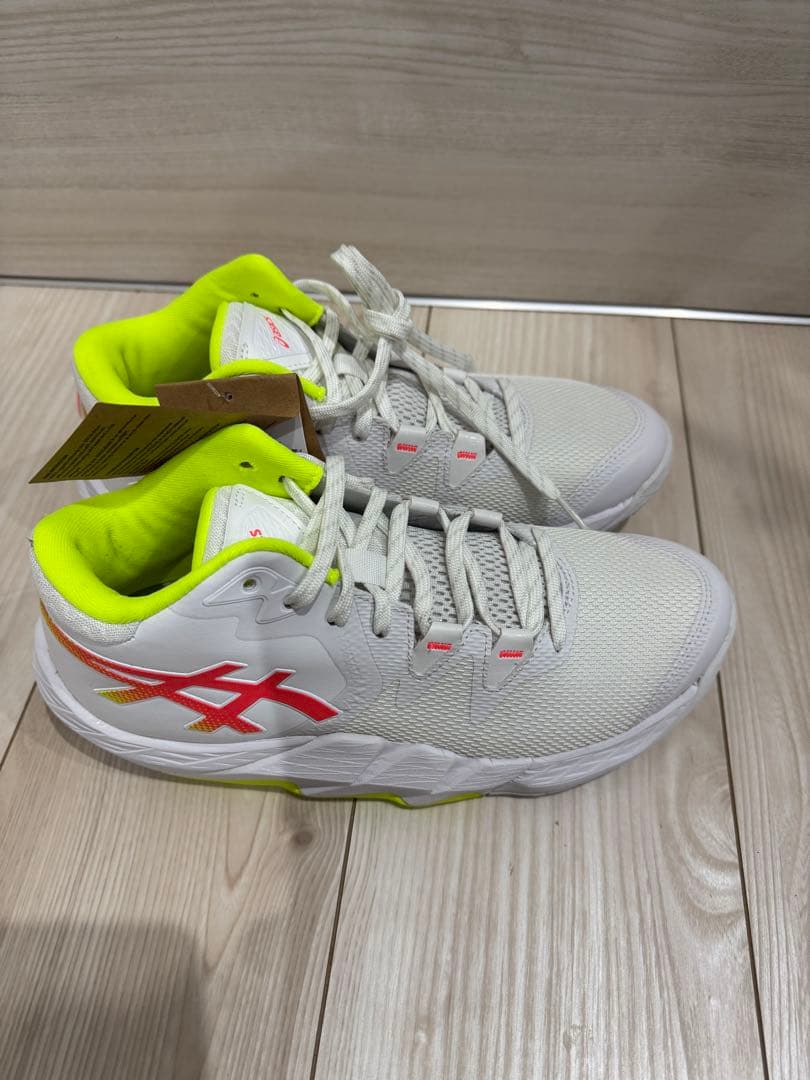 とはもな　ASICS UNPRE ARS 2 WIDE