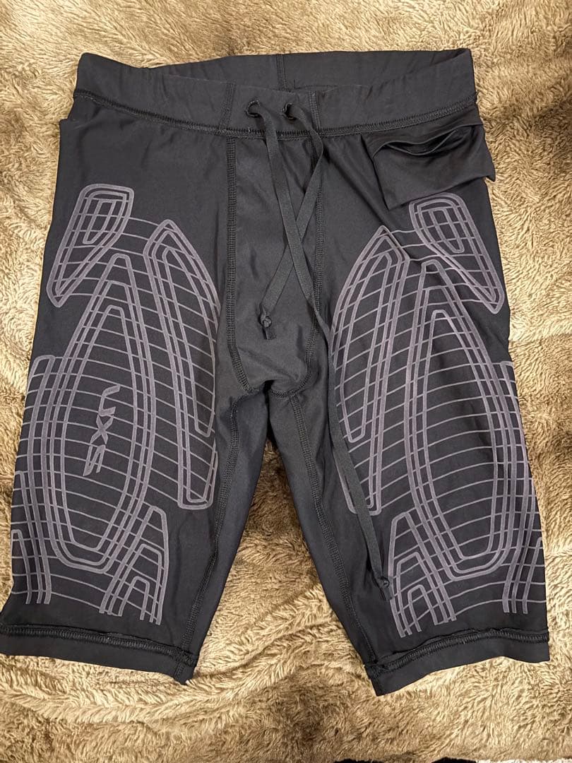 2XU ブラック タイツ　sサイズ