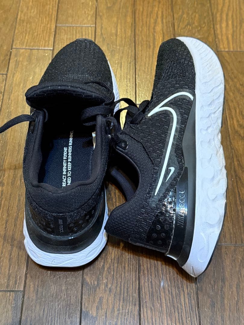 ナイキNIKE リアクト インフィニティ ラン フライニット3