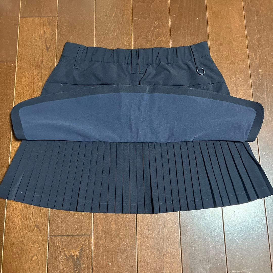 パーリーゲイツPGG N yトビーストレッチブラックプリーツ仕様スカートサイズ1