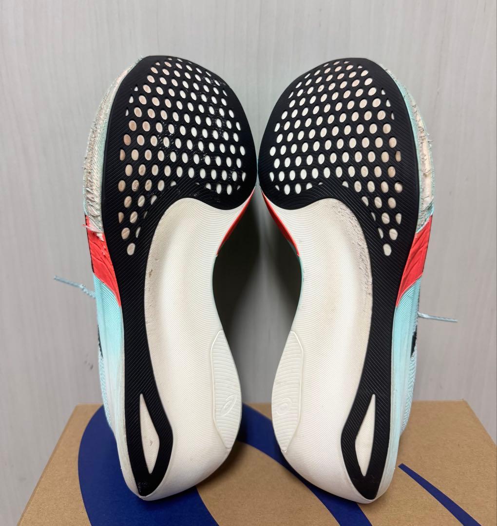 asics メタスピードエッジパリ