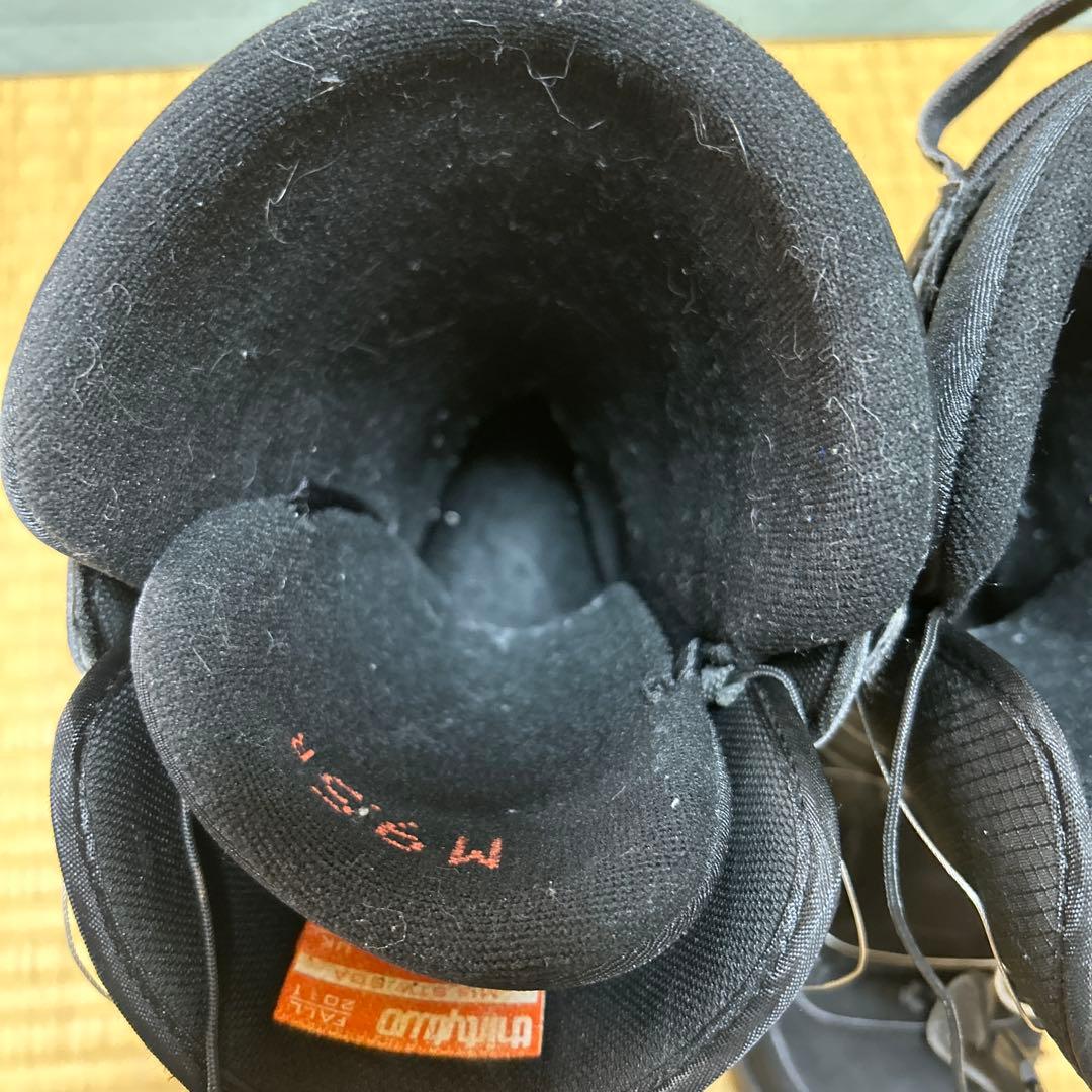 32 ThirtyTwo スノーボードブーツ　EURO 42.5サイズ