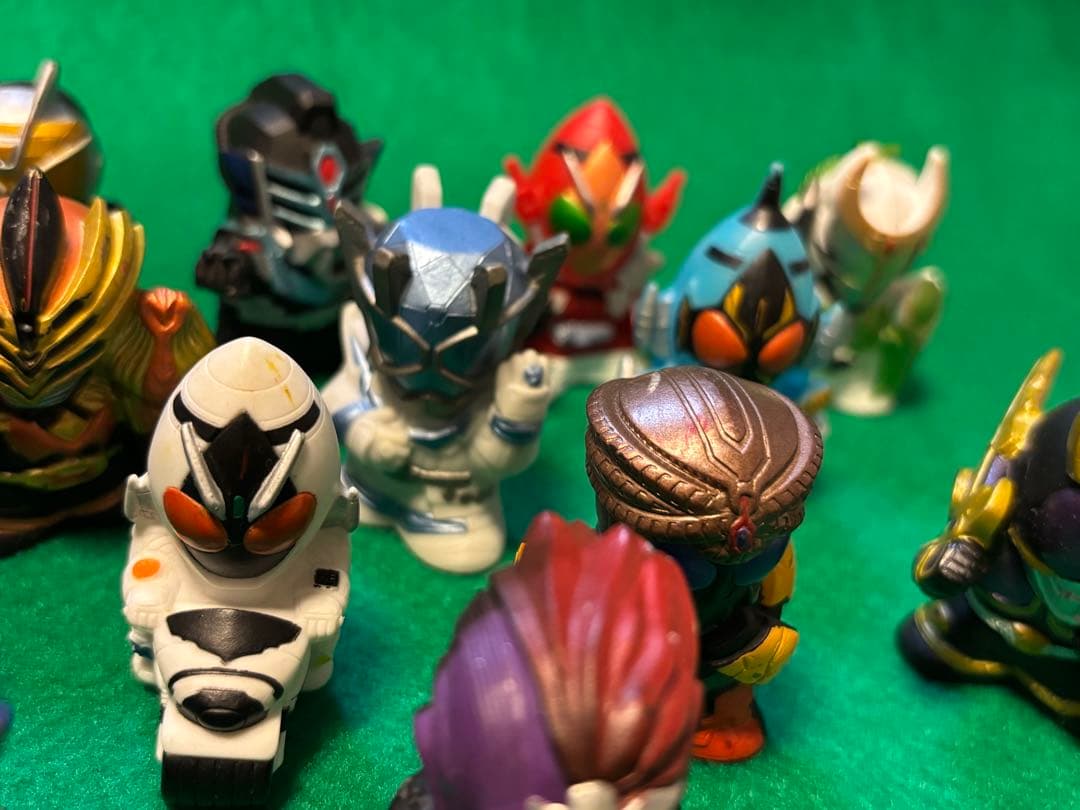 計57体!!仮面ライダー ミニチュア指はめフィギュアセット