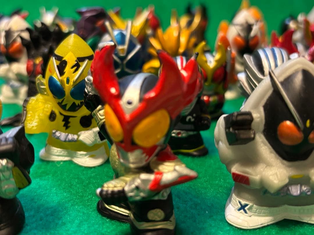 計57体!!仮面ライダー ミニチュア指はめフィギュアセット