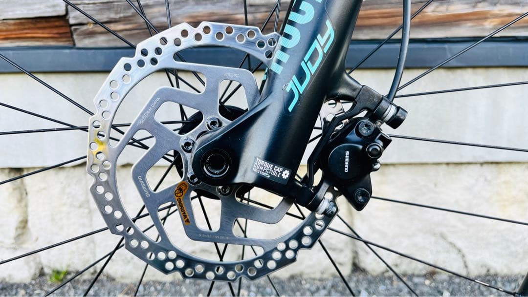 TREKのハードテイルMTBの人気モデル Roscoe7 2021モデルです。