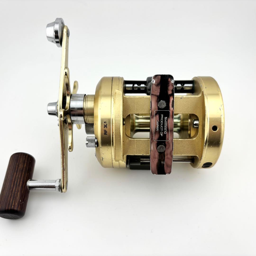 シマノ　カルカッタ小舟1000 SHIMANO