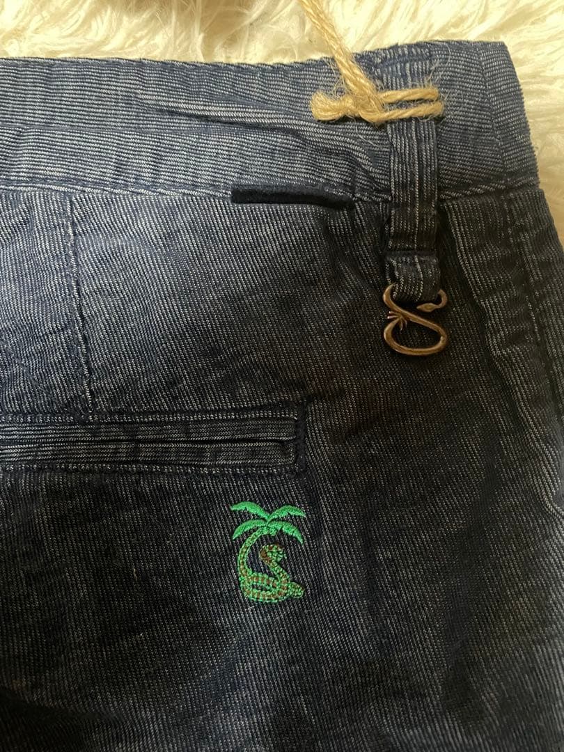 【新品タグ付】★Palm Snakeパームスネーク　テーパードパンツ