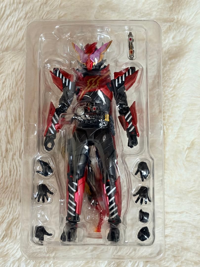 最終値下げSHFiguarts 仮面ライダービルド ラビットラビットフォーム