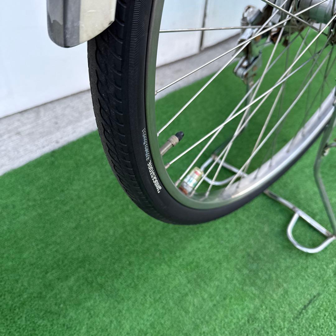 ブリヂストン電動アシスト自転車26インチ バッテリー12.3Ah シルバー