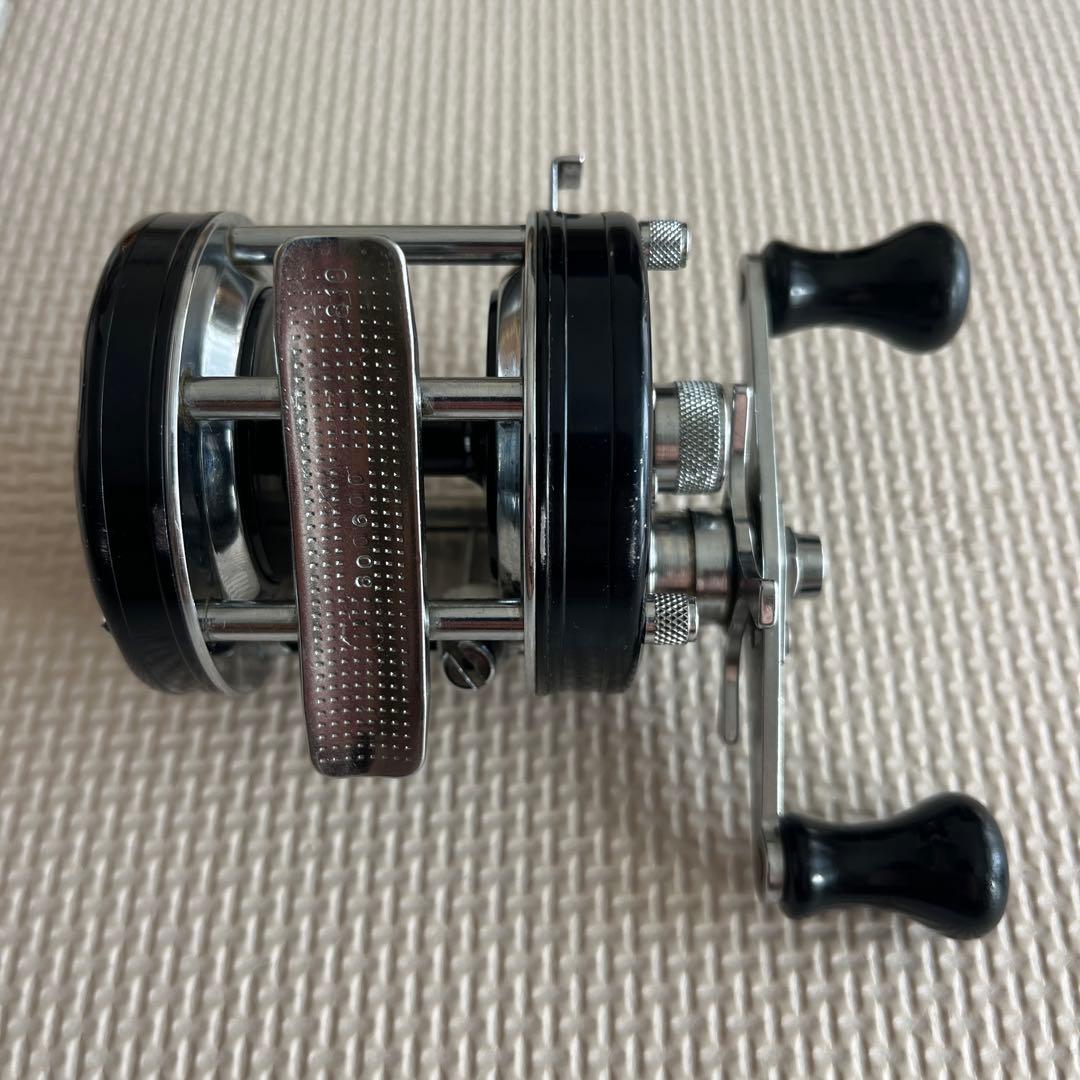 ABU　アンバサダー　5500CA　アブ　オールド　ビンテージ　ヴィンテージ
