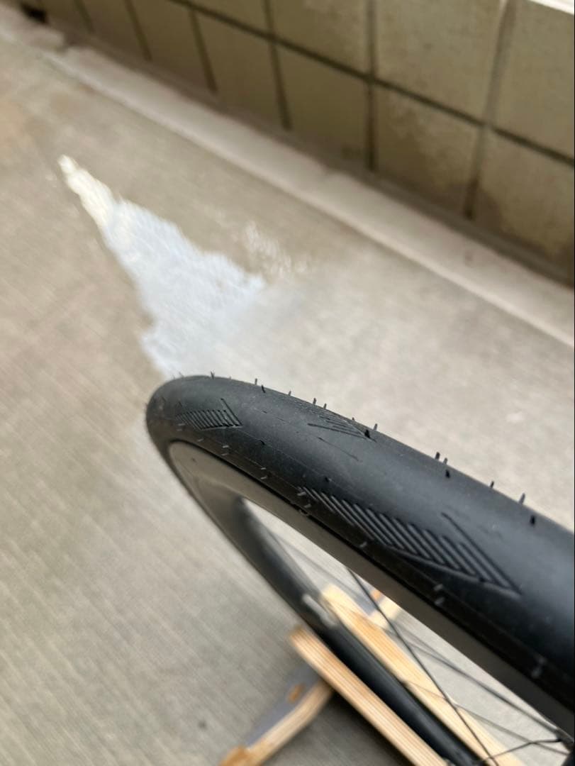 【定価半額以下！】ロードバイクPolygon A8