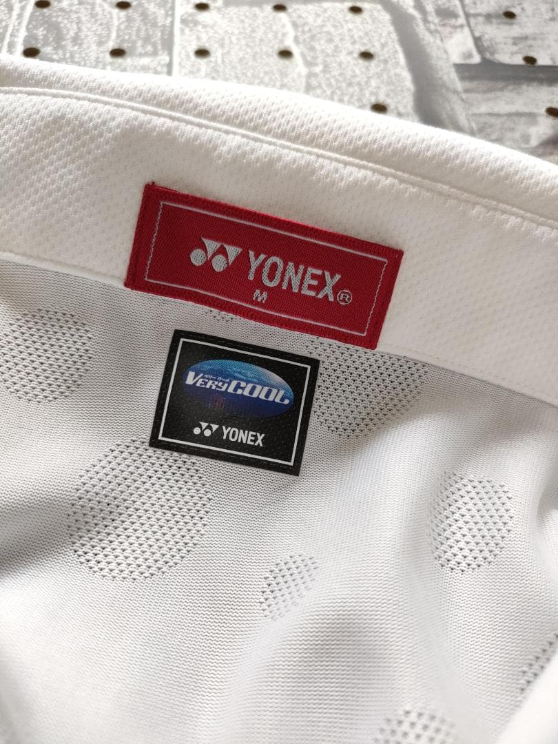 YONEX ヨネックス ポロシャツ 白 ドット柄 水玉メッシュ Mサイズ