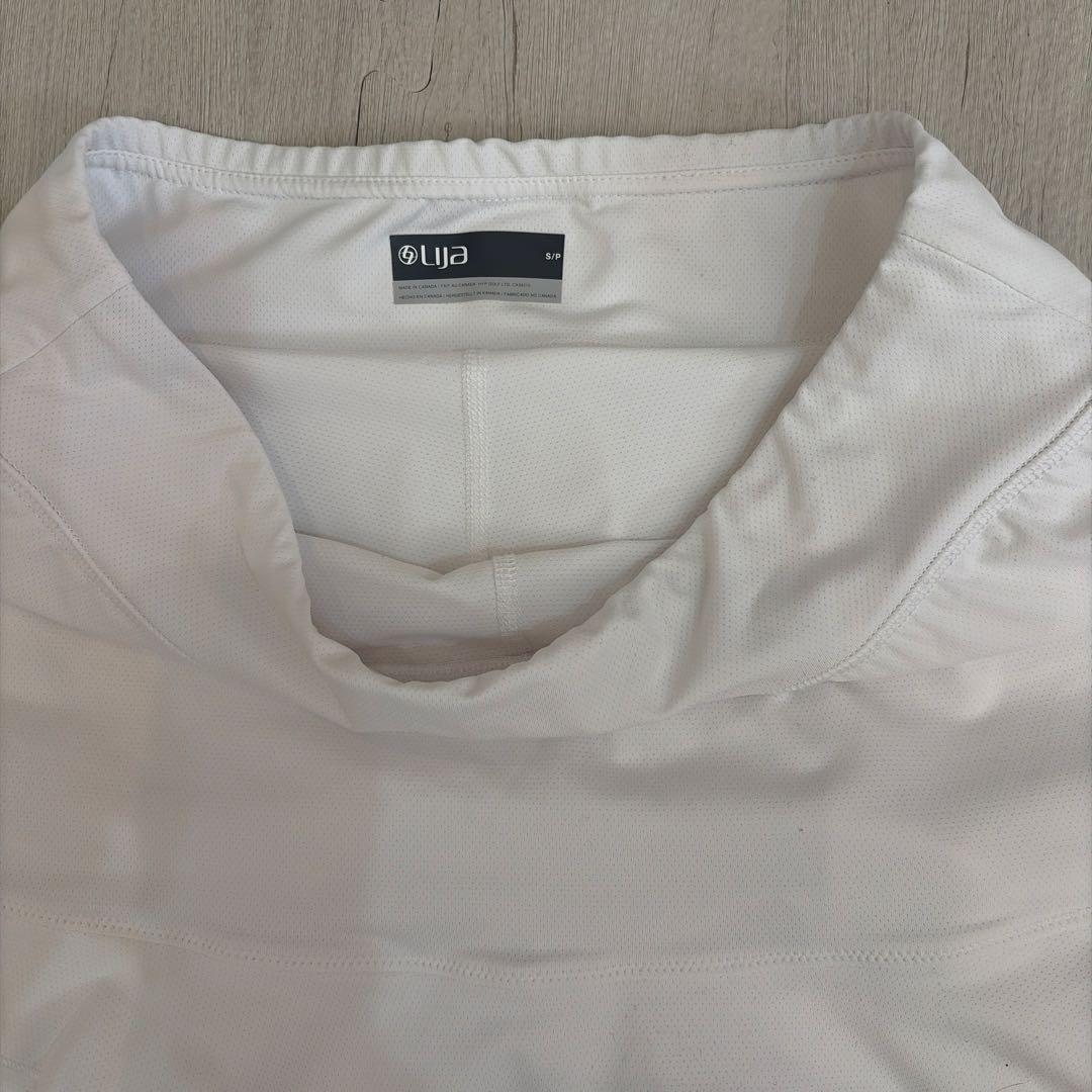 lila テニススカート ホワイト フリル付きUSサイズのM