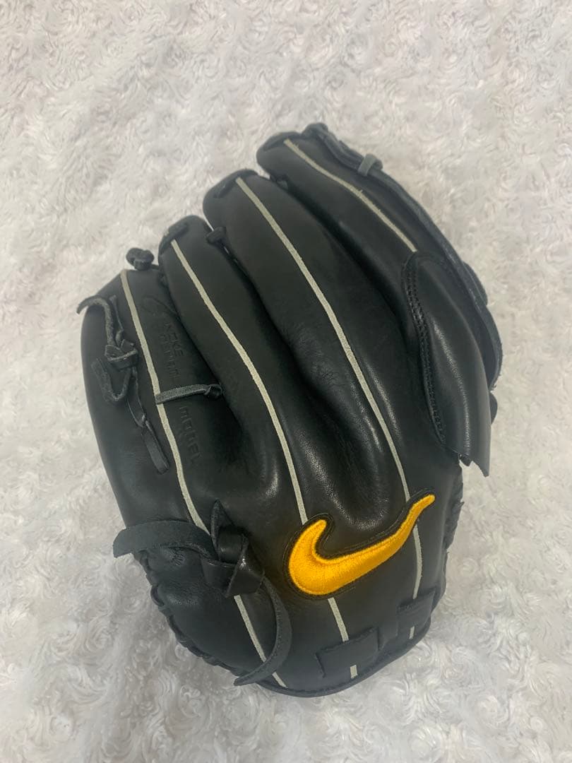 Nike 軟式グローブ ブラック