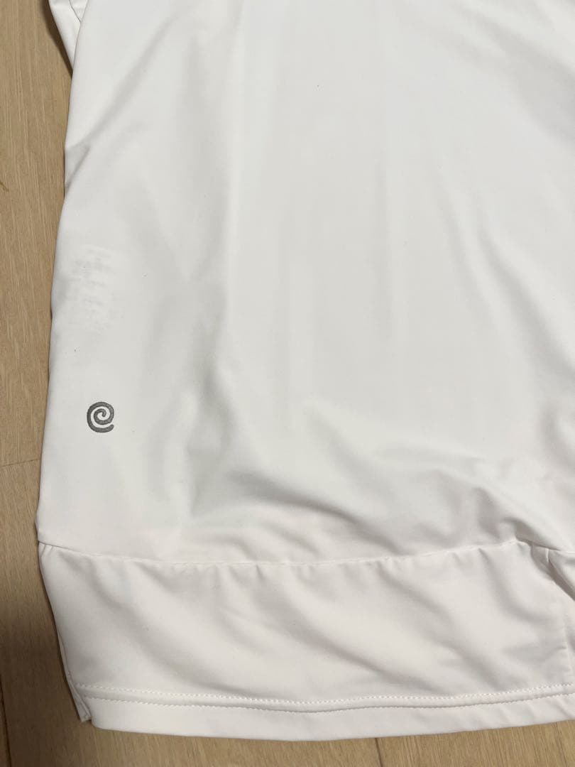 しょうりん【美品】suria スリア ヨガウェア白　パッド付き　M