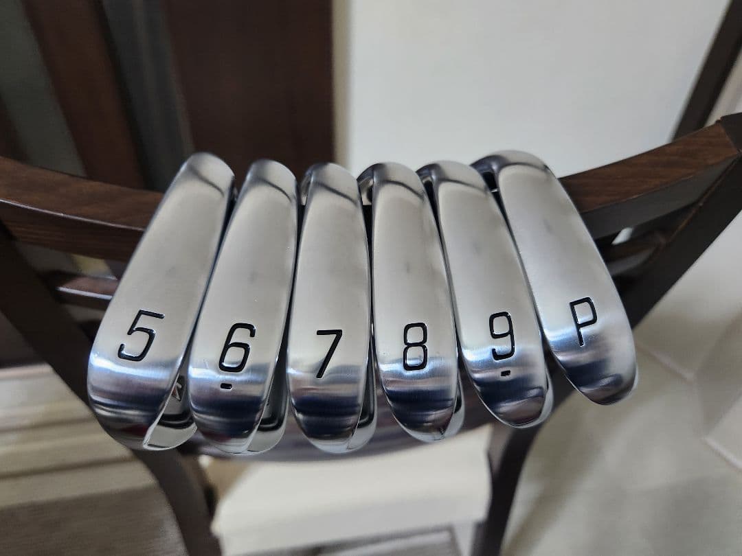 美品 ブリヂストン242CB+ 5~P(6本) D.G 105 S200