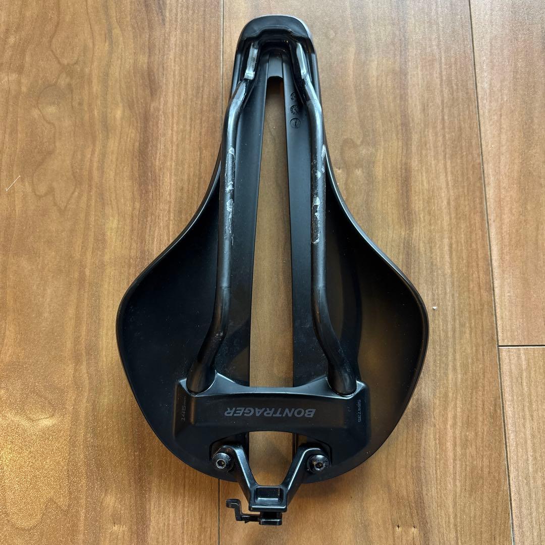 ボントレガー VERSE Pro 145mm サドル カーボンレール