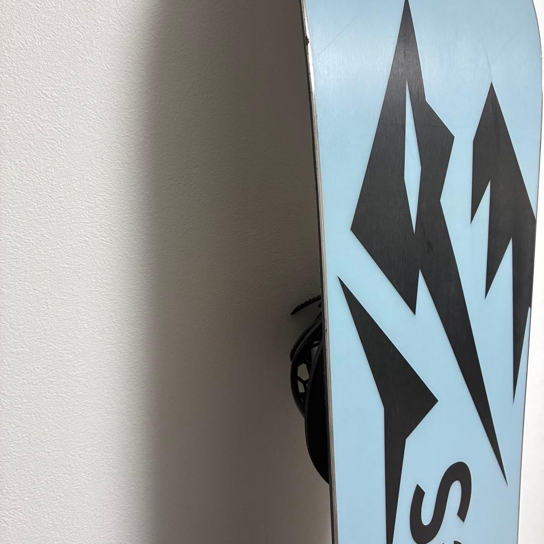 JONES 22-23モデル マウンテンツイン 151 Union Strata