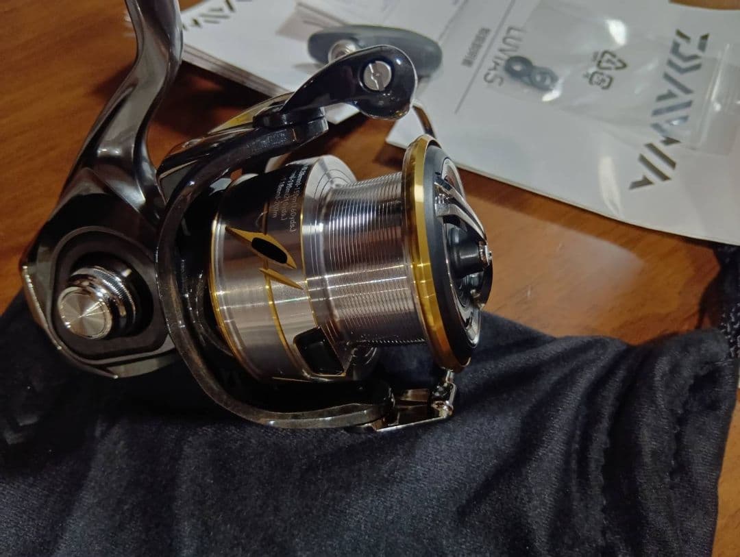 Daiwa LUVIAS LT4000-C リール　 20ルビアスLT4000c