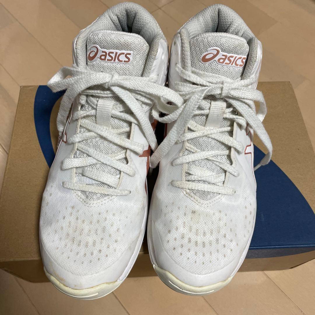 バスケットボールシューズ　asics LADY GELFAIRY8
