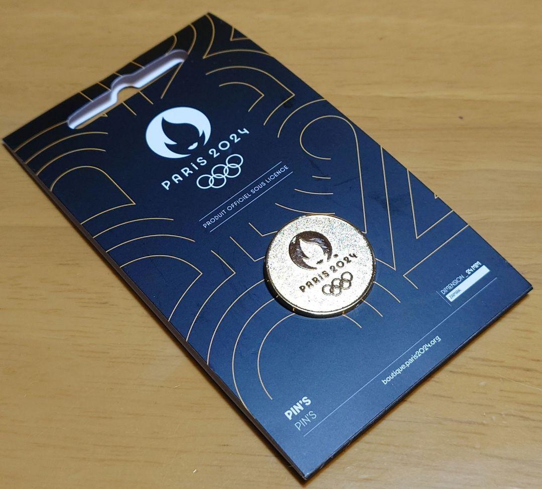 2024年PARISパリオリンピック ゴールドピンバッジ 新品
