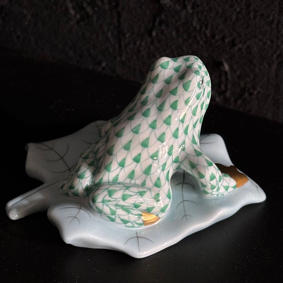 【HEREND】 カエルの置物 陶器製