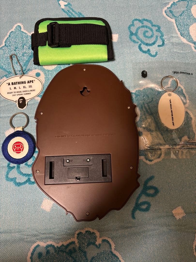 a bathing ape掛時計 ポーチ　キーホルダー　5点セット
