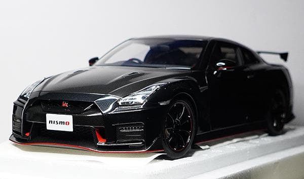 オートアート 1/18 GT-R R35 ニスモ スペシャル 77504