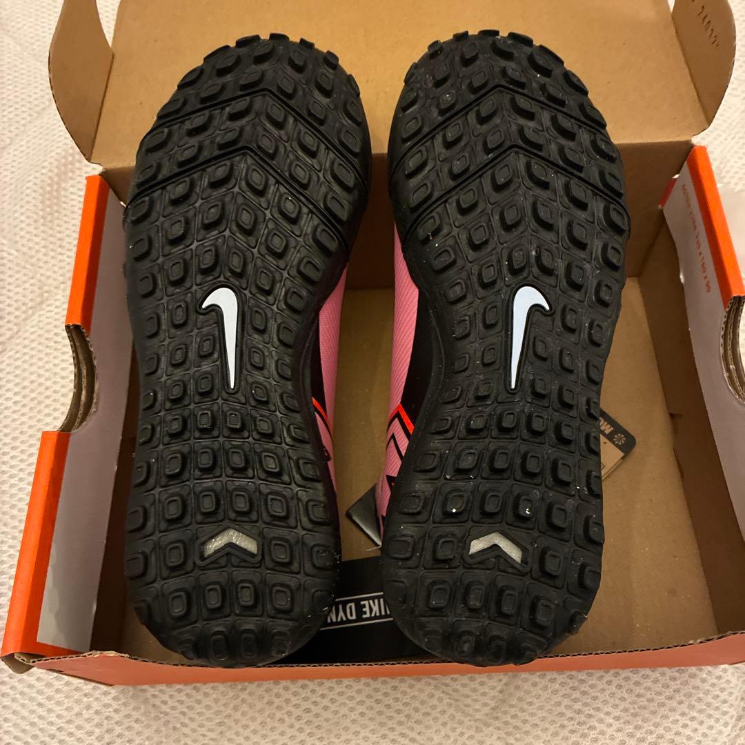 Nike サッカー　トレーニングシューズ　ジュニア20.0センチ